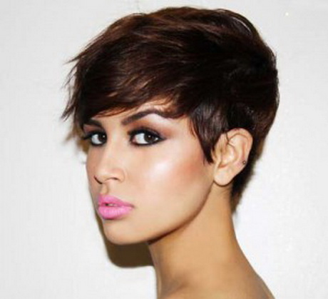 korte-dameskapsels-dik-haar-29-4 Korte dameskapsels dik haar