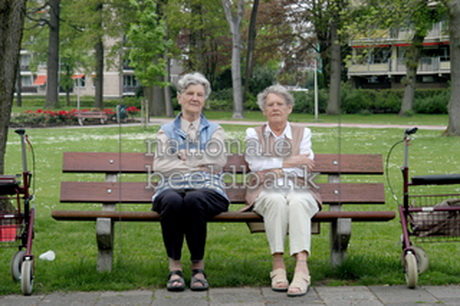 oudere-dames-44-2 Oudere dames