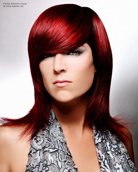 kapsels-met-rood-geverfd-halflang-haar-47 Kapsels met rood geverfd halflang haar