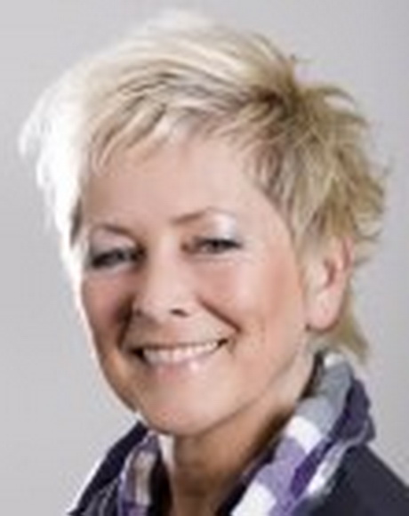 korte-kapsels-voor-vrouwen-van-60-jaar-78_9 Korte kapsels voor vrouwen van 60 jaar
