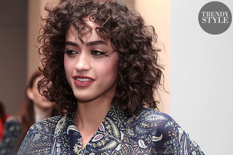 kapsels-voor-krullend-haar-2017-08 Kapsels voor krullend haar 2017
