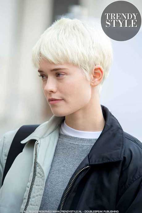 haarmode-2022-dames-53_15 Haarmode 2022 dames