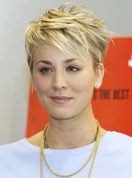 opsteekkapsels-2022-dames-40_3 Opsteekkapsels 2022 dames