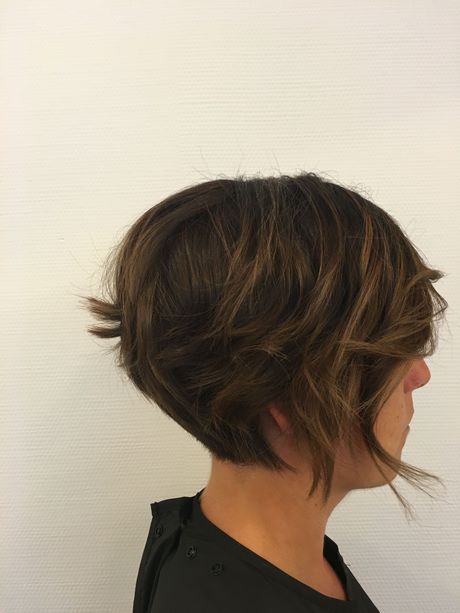 kort-donker-haar-met-highlights-21_2 Kort donker haar met highlights