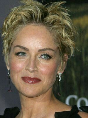 sharon-stone-kort-kapsel-33_2 Sharon stone kort kapsel