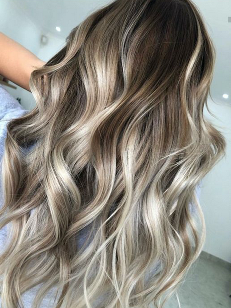 zwart-haar-met-blonde-highlights-25 Zwart haar met blonde highlights