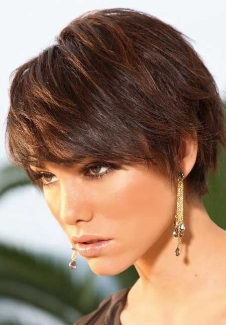 korte-kapsels-vrouwen-dik-haar-34_11 Korte kapsels vrouwen dik haar