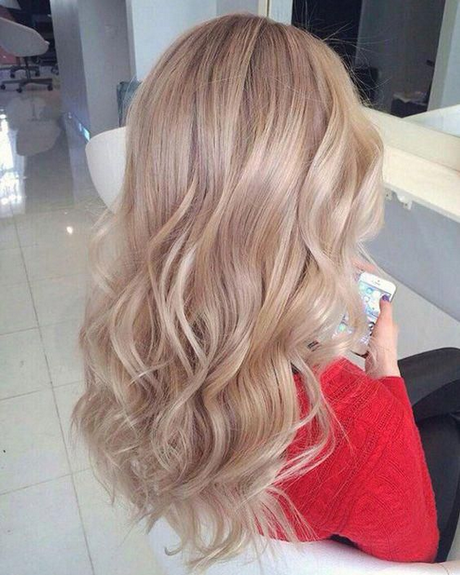 kort-blond-haar-2023-07 Kort blond haar 2023